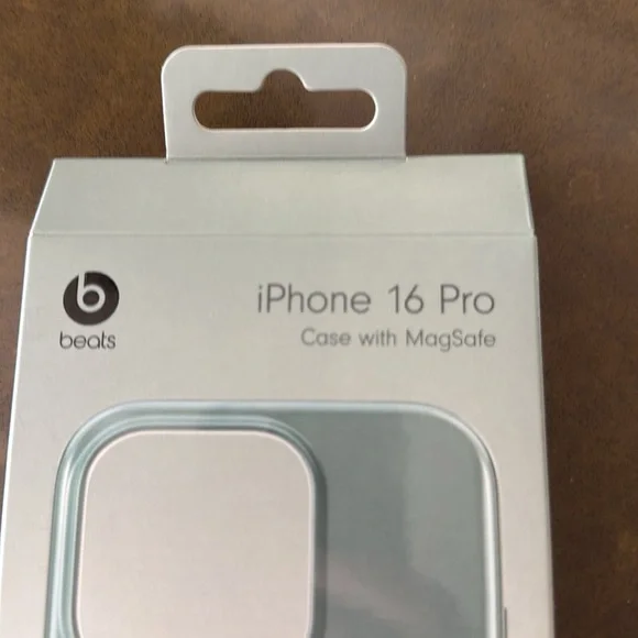 iPhone case - Picture 8 of 8